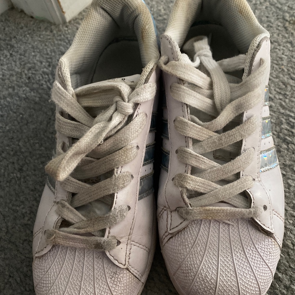 Adidas shoes women
